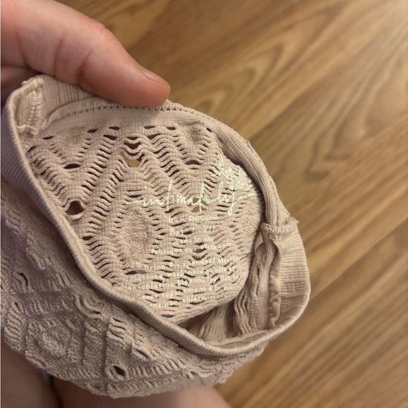 Free People So Bright Seamless Halter Bralette Size XS/S - Picture 6 of 7